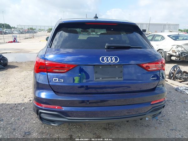 2022 AUDI Q3