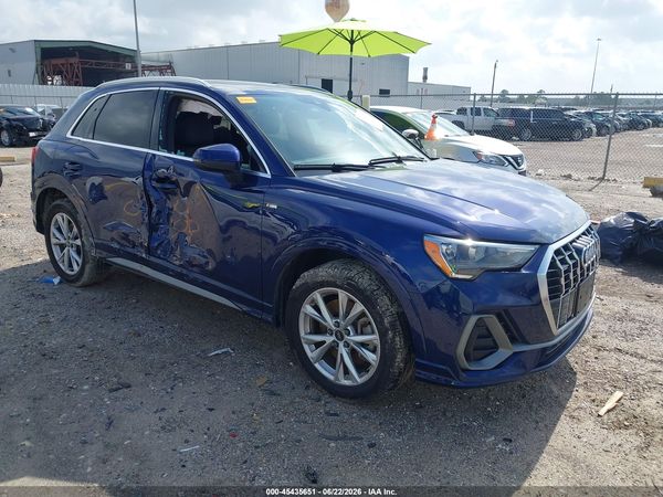 2022 AUDI Q3