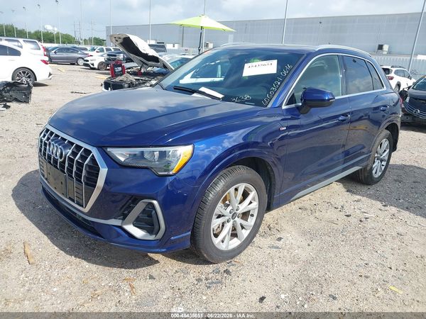 2022 AUDI Q3