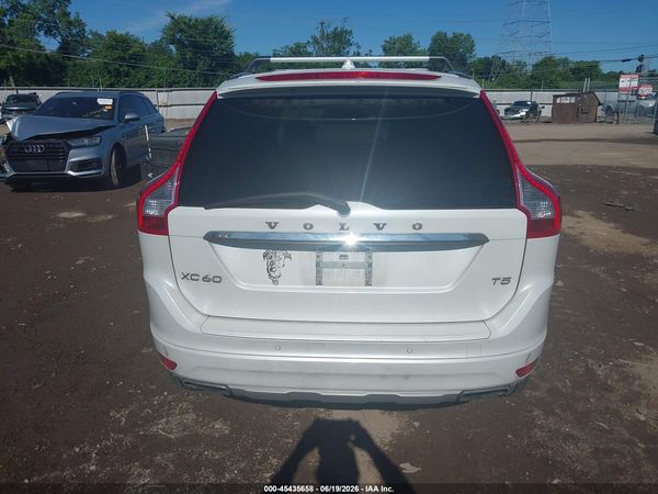 2016 VOLVO XC60 T5 DRIVE-E PREMIER