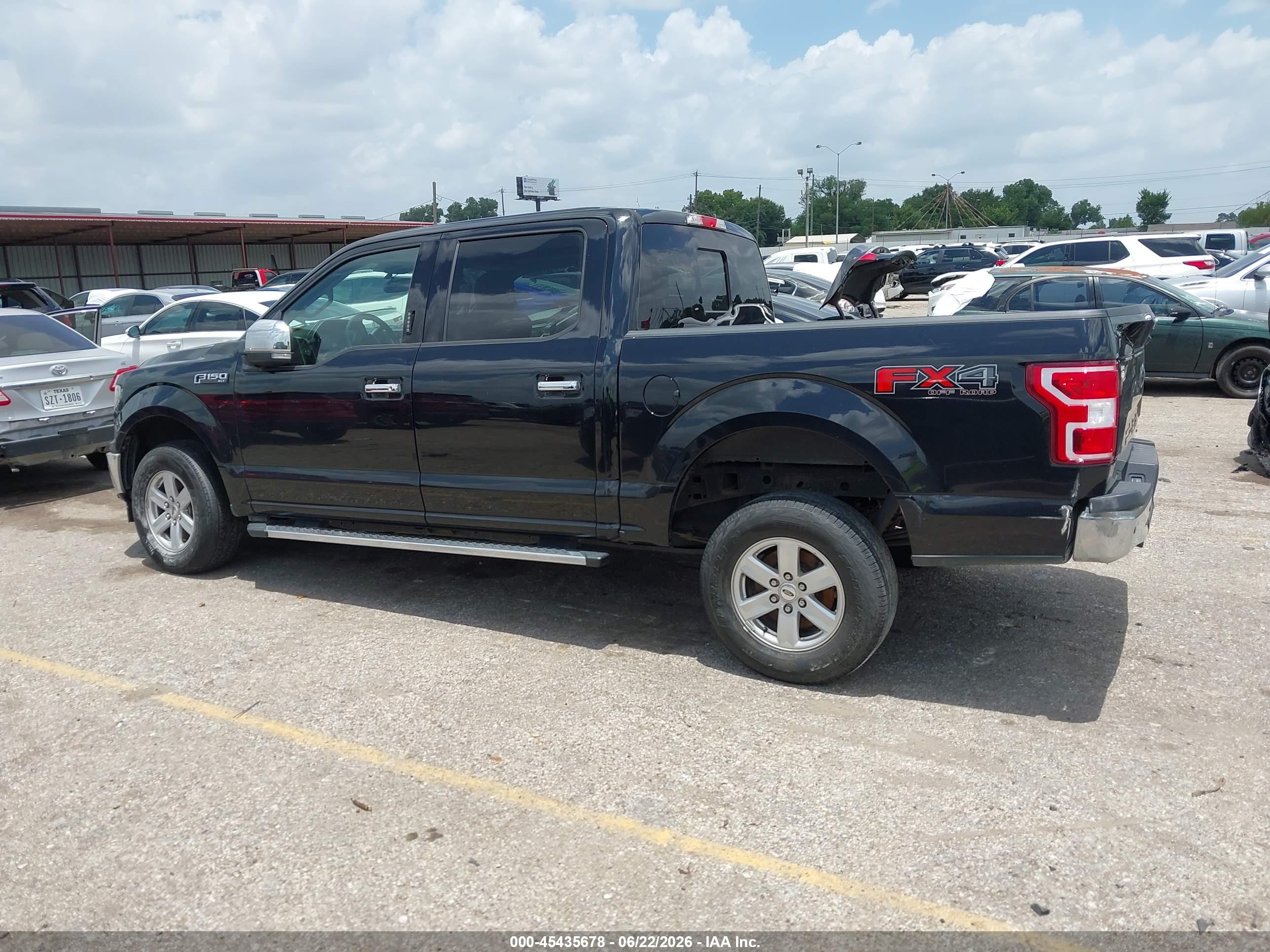 2019 FORD F-150 XLT