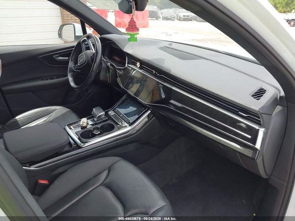 2020 AUDI Q7