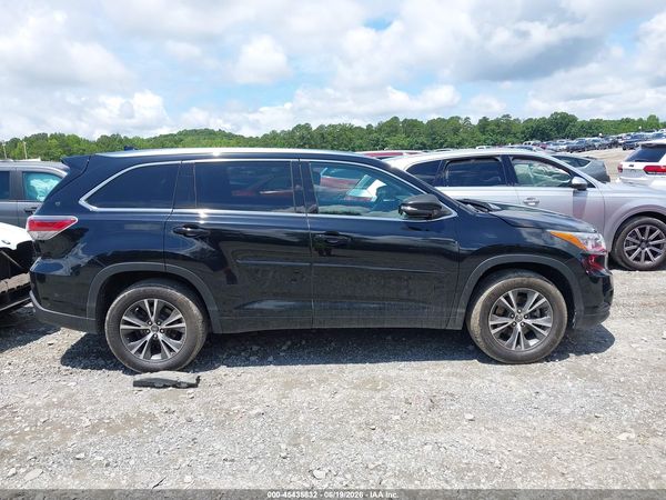 2016 TOYOTA HIGHLANDER XLE V6