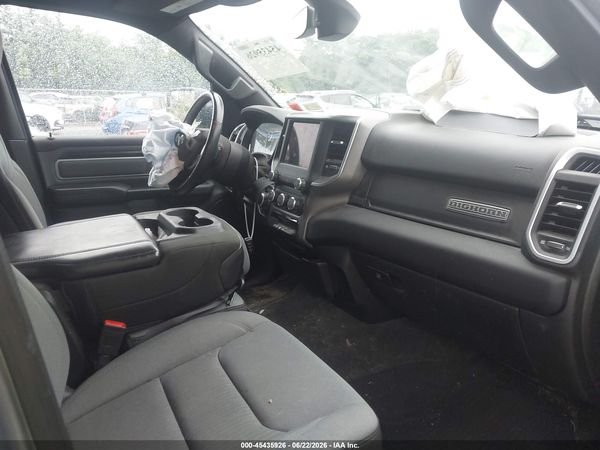 2021 RAM 1500 BIG HORN  4X4 6'4 BOX