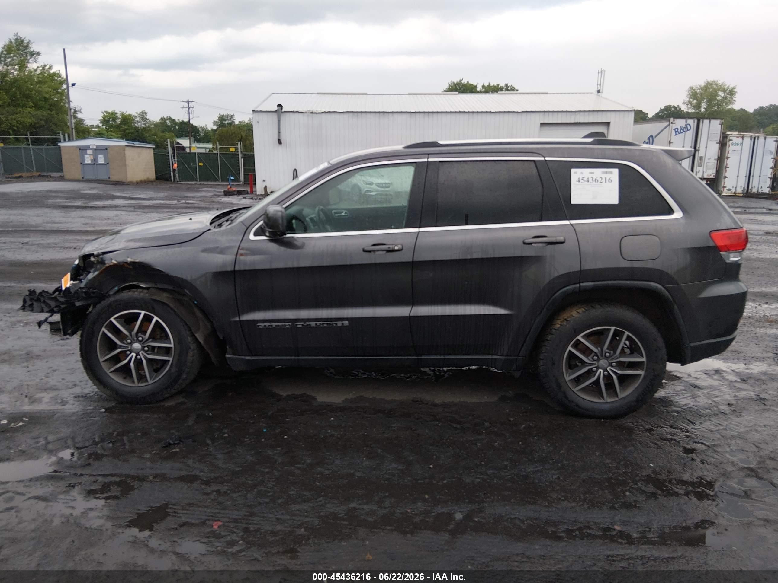 2018 JEEP GRAND CHEROKEE LAREDO E 4X4