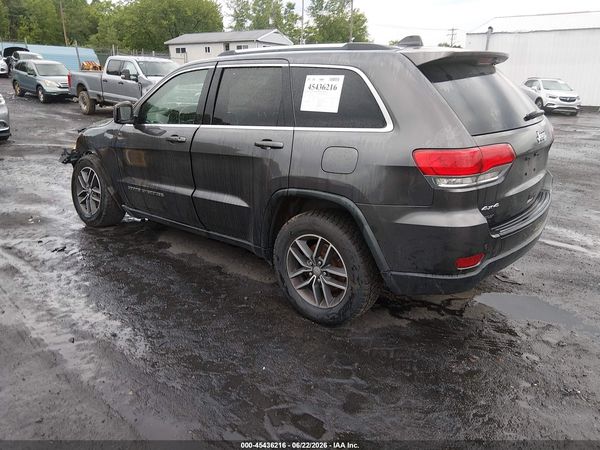 2018 JEEP GRAND CHEROKEE LAREDO E 4X4