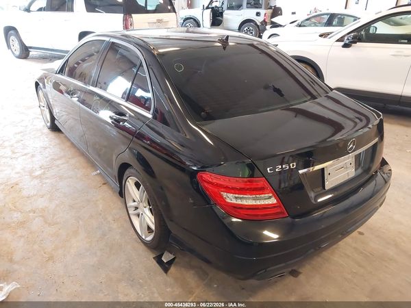 2014 MERCEDES-BENZ C 250 SPORT