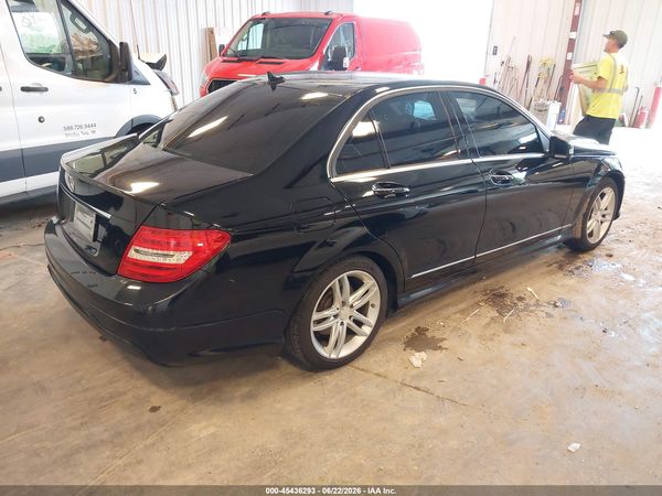 2014 MERCEDES-BENZ C 250 SPORT