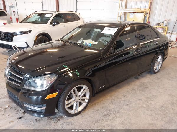 2014 MERCEDES-BENZ C 250 SPORT