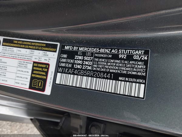 2024 MERCEDES-BENZ C 300 C300