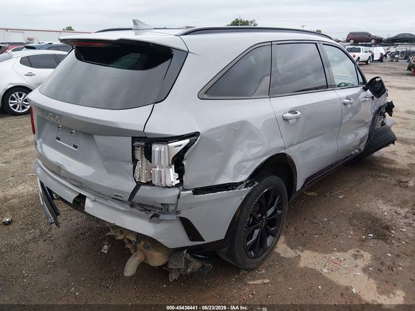 2023 KIA SORENTO SX