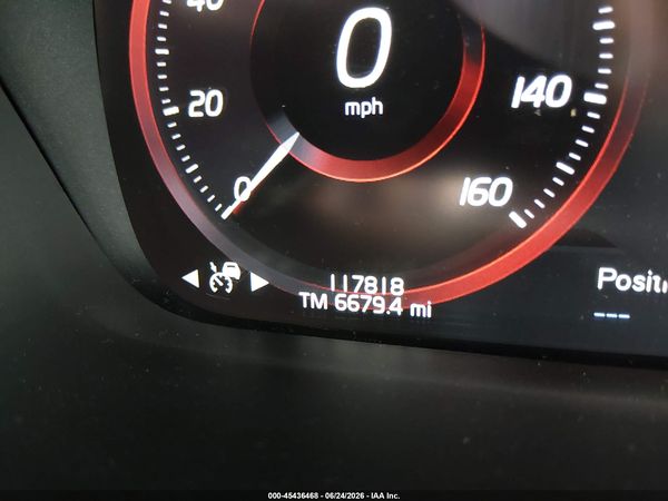2021 VOLVO XC90