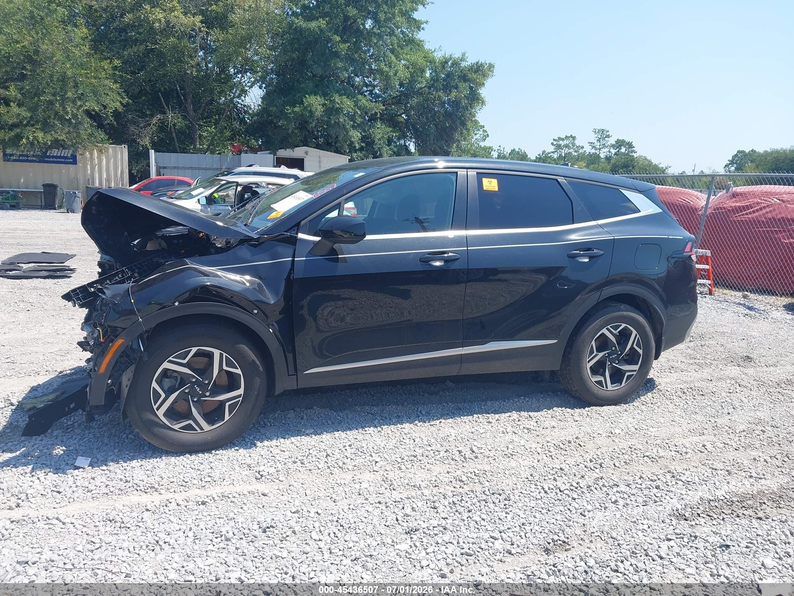 2024 KIA SPORTAGE LX