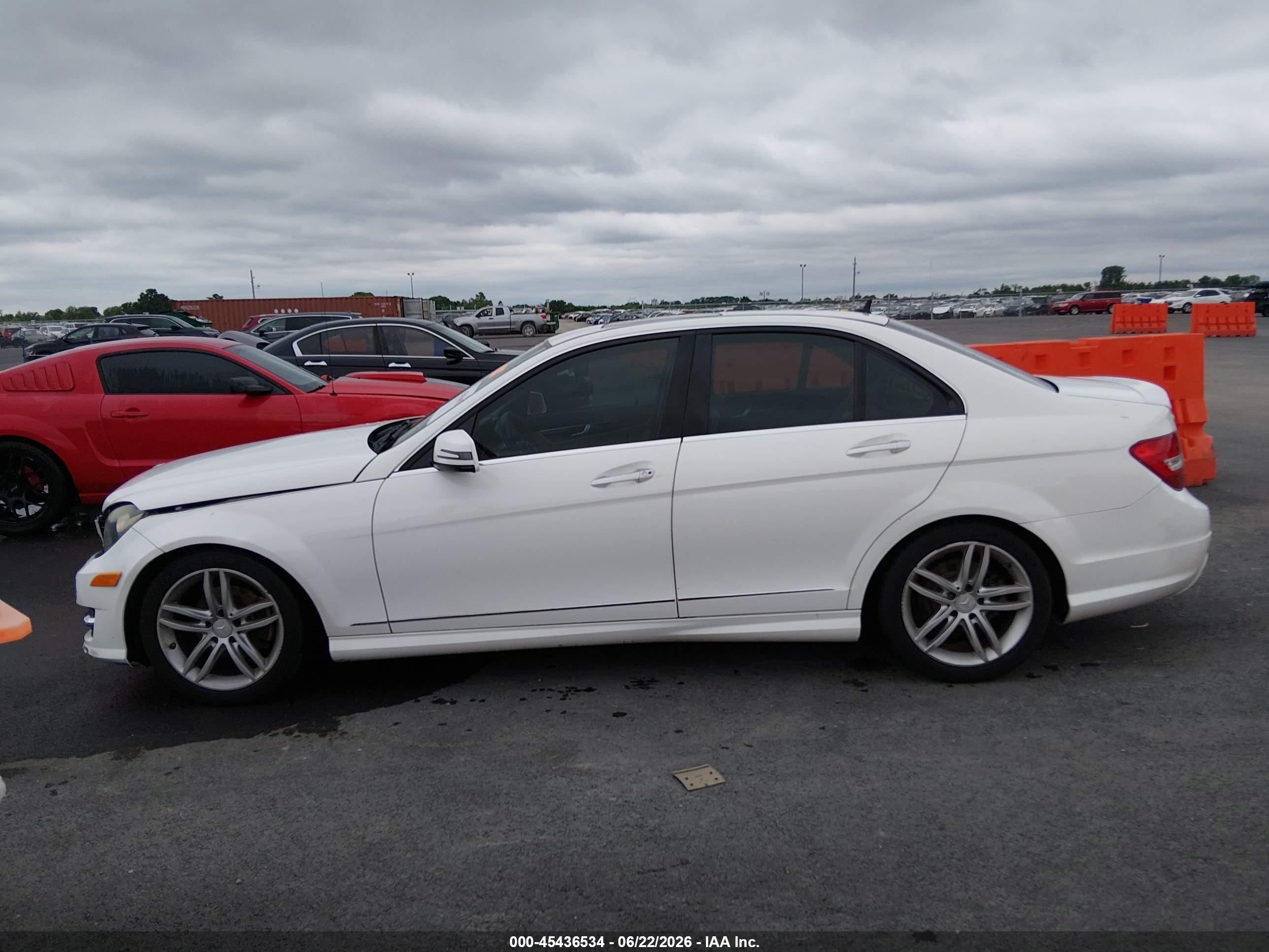2014 MERCEDES-BENZ C 250 SPORT