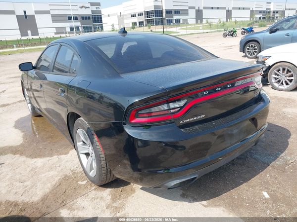 2016 DODGE CHARGER SXT