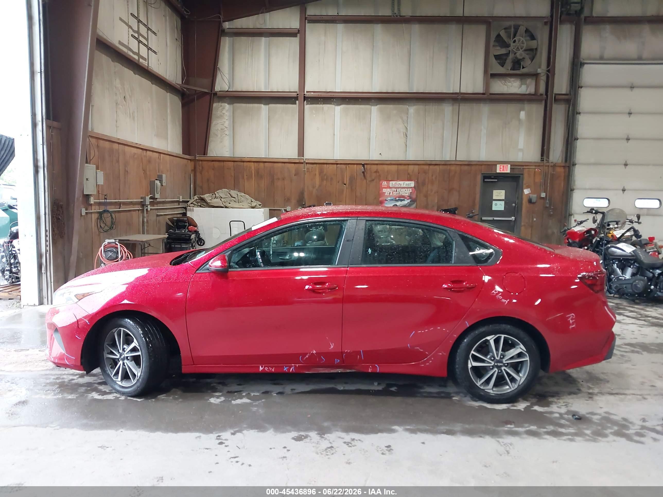 2022 KIA FORTE LXS