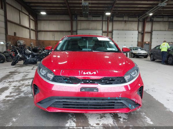 2022 KIA FORTE LXS
