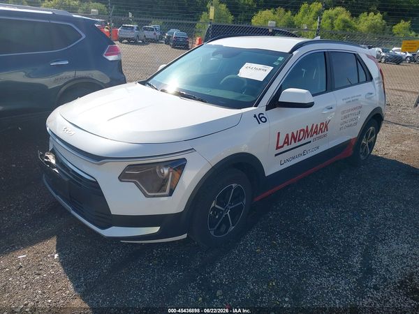 2025 KIA NIRO LX