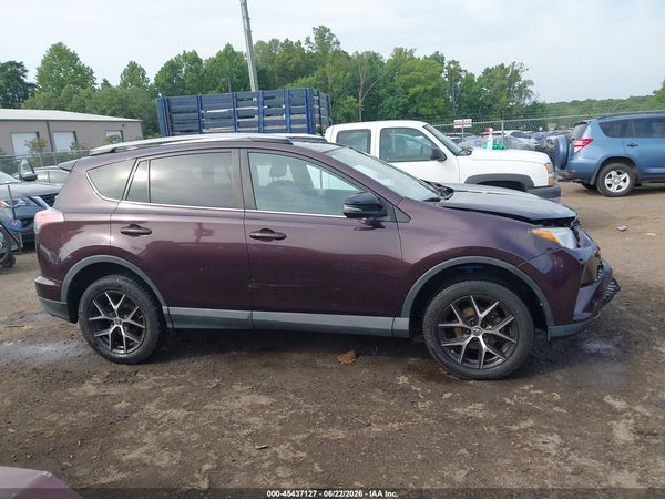 2017 TOYOTA RAV4 SE