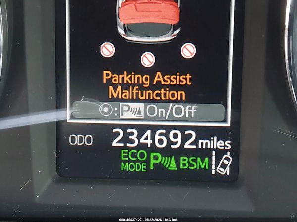 2017 TOYOTA RAV4 SE