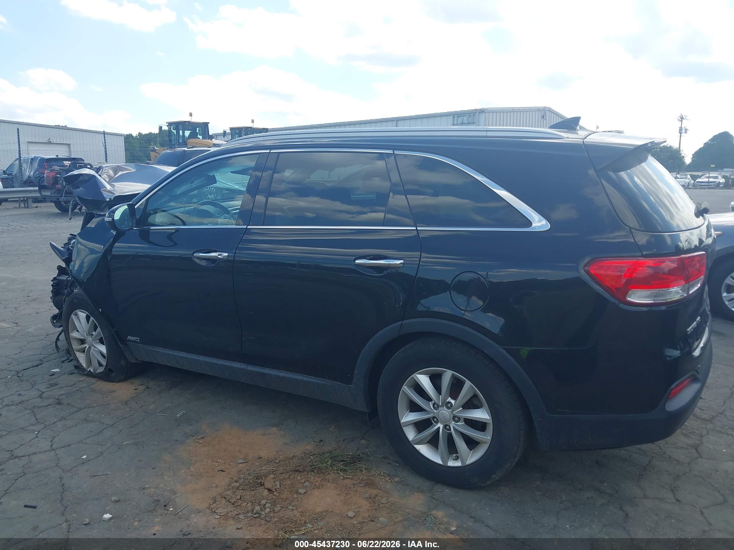 2018 KIA SORENTO 2.4L LX