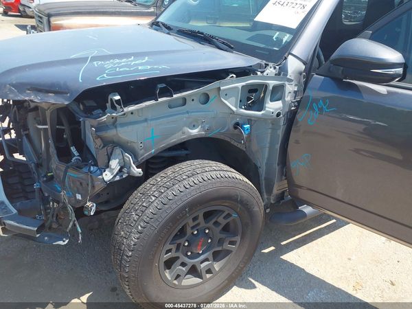 2023 TOYOTA 4RUNNER SR5 PREMIUM