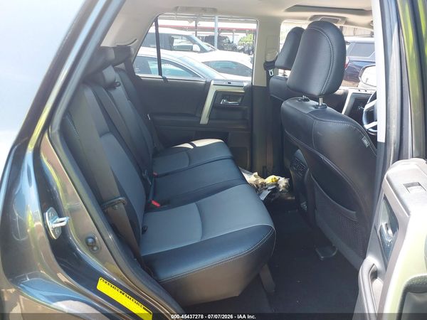 2023 TOYOTA 4RUNNER SR5 PREMIUM