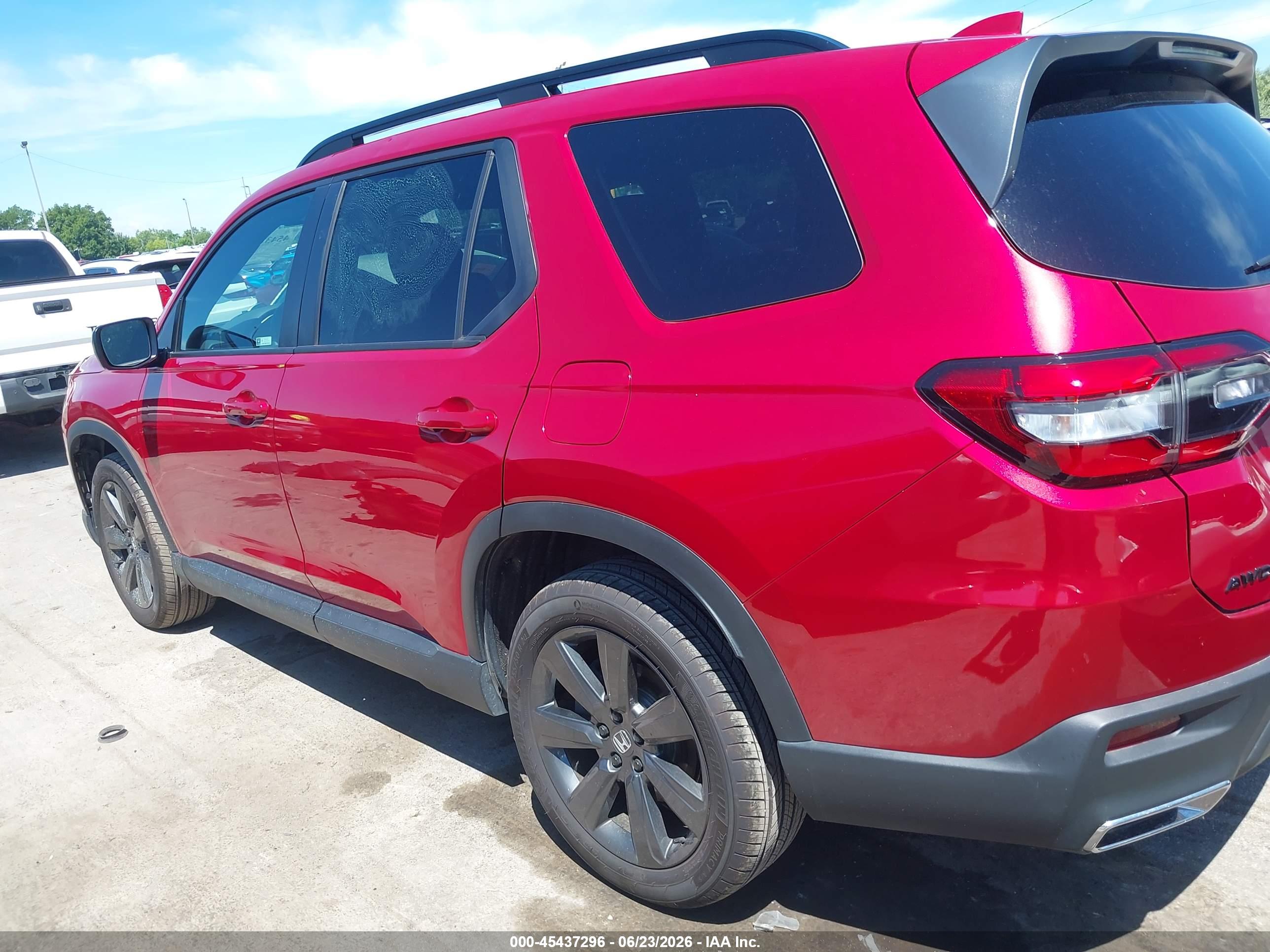 2025 HONDA PILOT SPORT