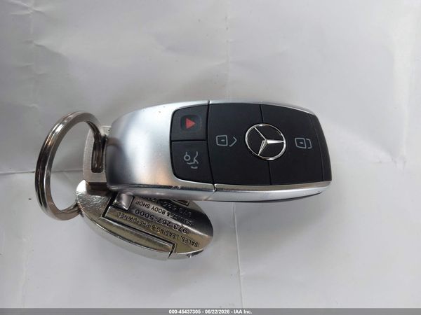 2021 MERCEDES-BENZ GLC 300 4MATIC SUV