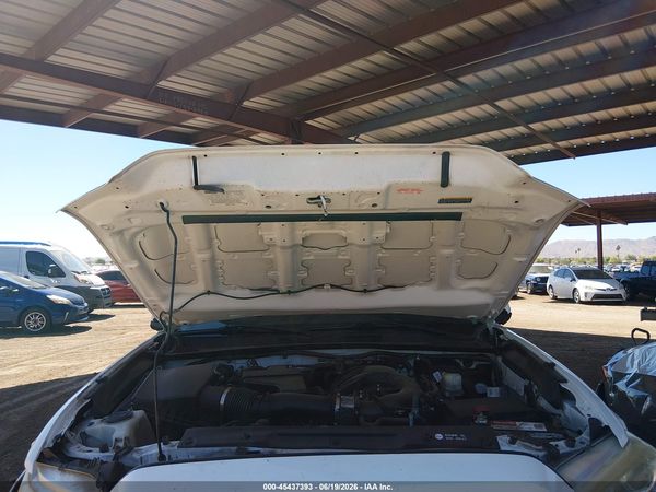 2018 TOYOTA TACOMA SR5 V6