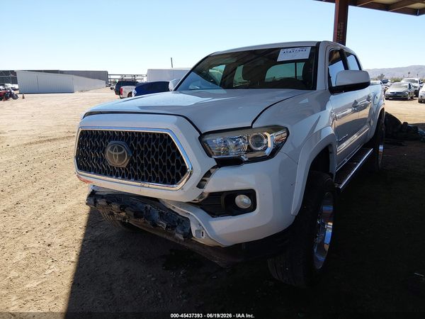 2018 TOYOTA TACOMA SR5 V6