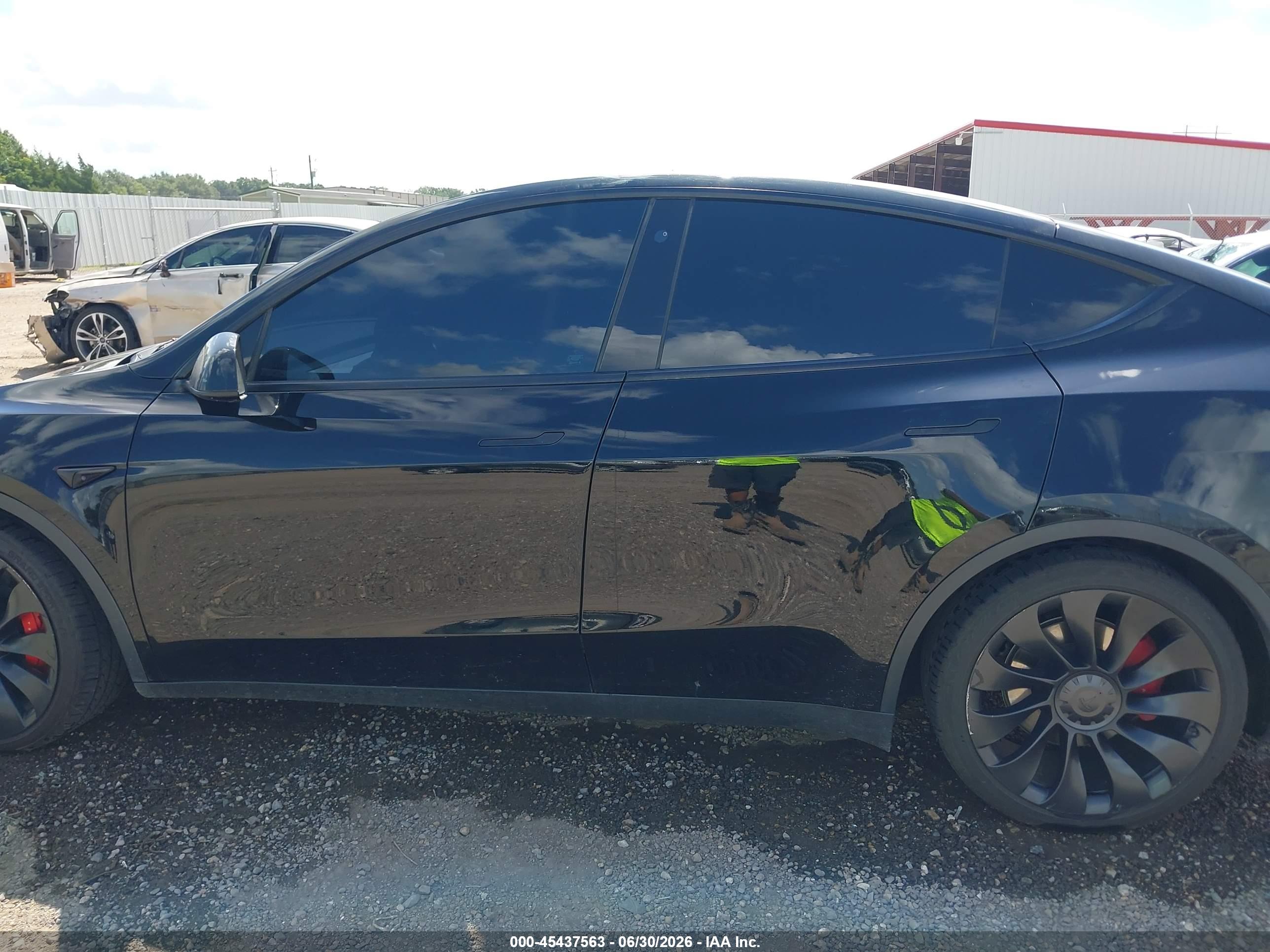 2022 TESLA MODEL Y