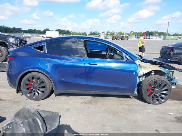 2022 TESLA MODEL Y