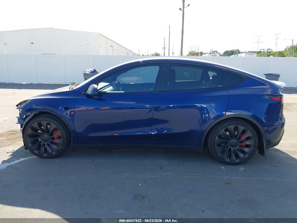 2022 TESLA MODEL Y