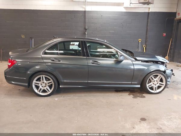2014 MERCEDES-BENZ C 300 SPORT 4MATIC