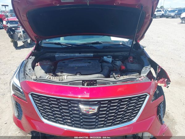 2019 CADILLAC XT4 PREMIUM LUXURY