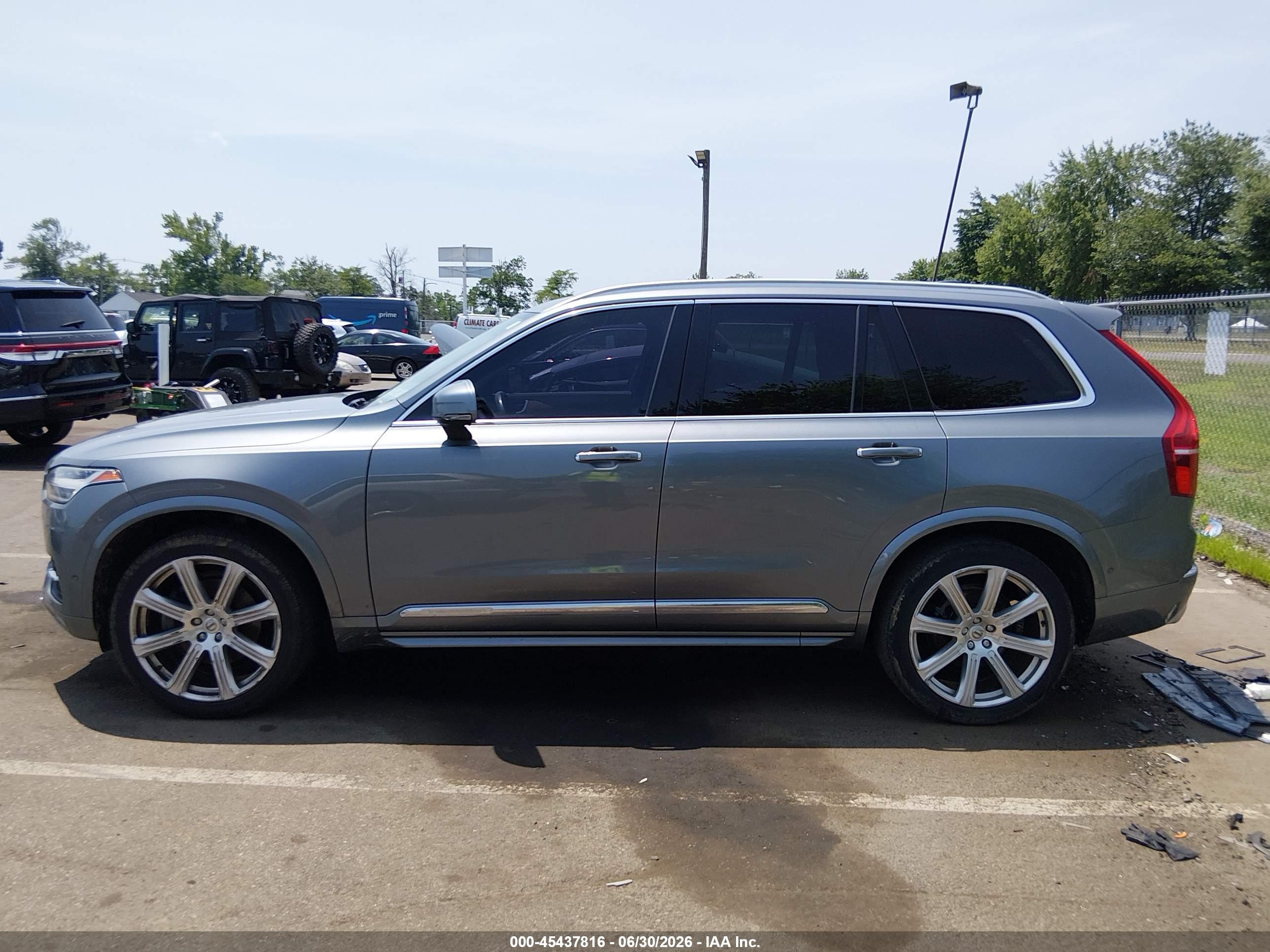 2016 VOLVO XC90 T6 INSCRIPTION