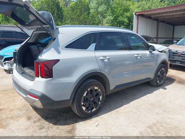 2025 KIA SORENTO S