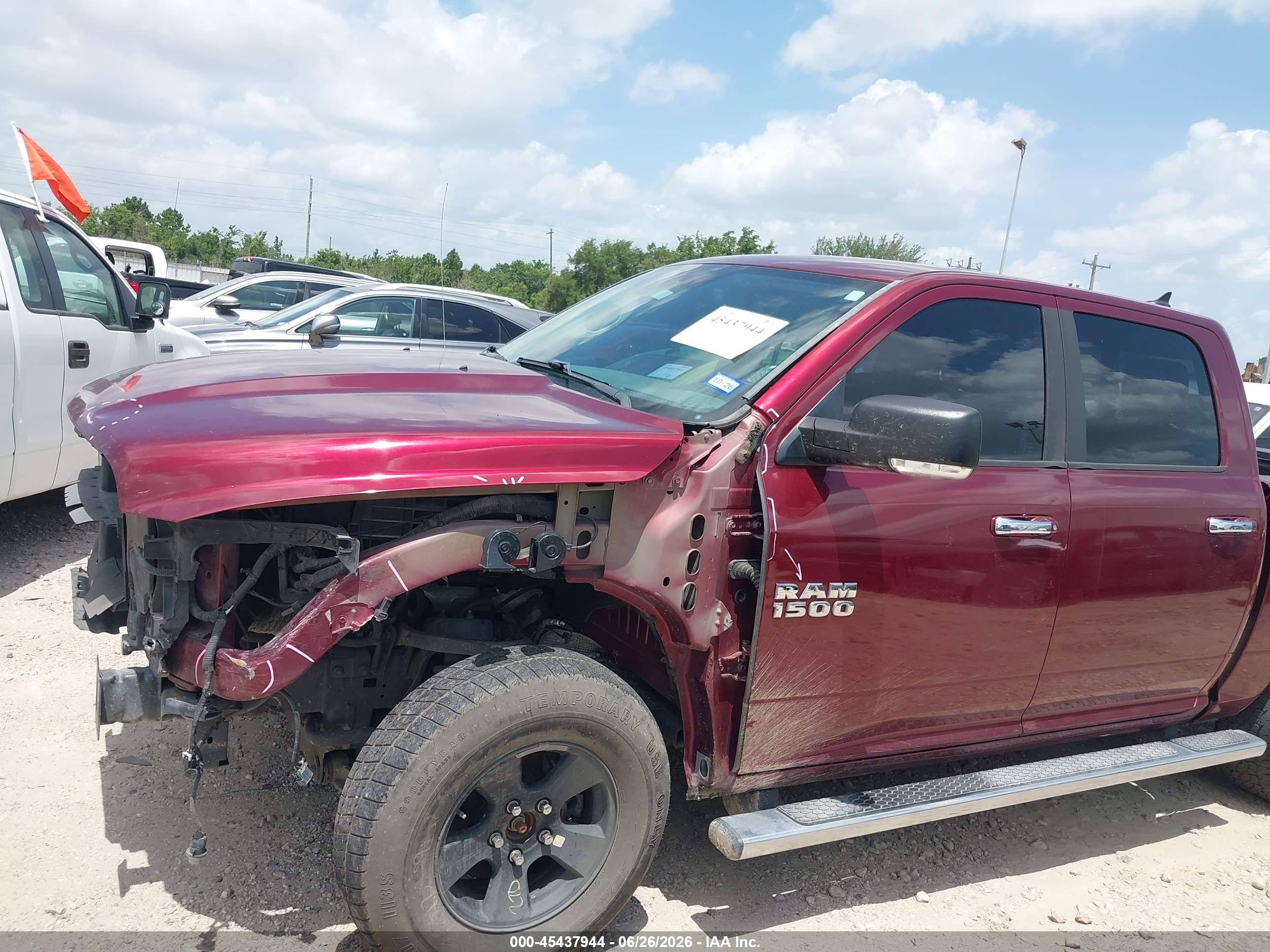 2017 RAM 1500 BIG HORN  4X4 5'7 BOX