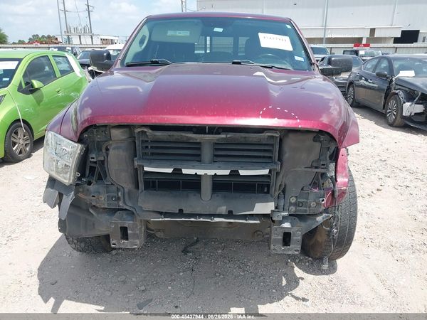2017 RAM 1500 BIG HORN  4X4 5'7 BOX