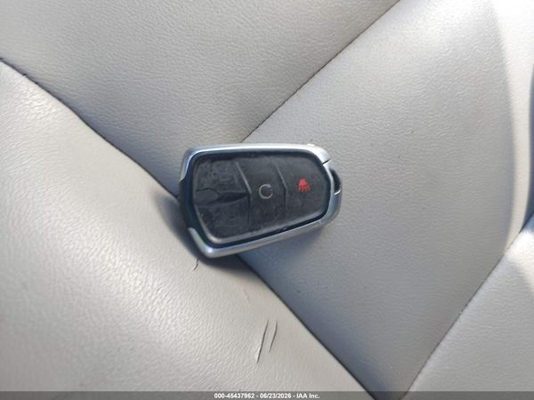 2019 CADILLAC XT4 LUXURY
