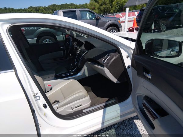 2016 ACURA TLX Base