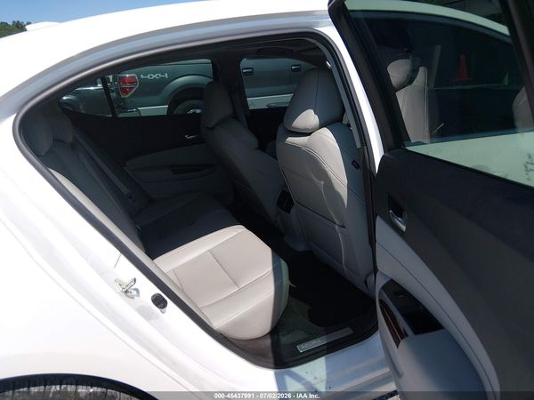 2016 ACURA TLX Base