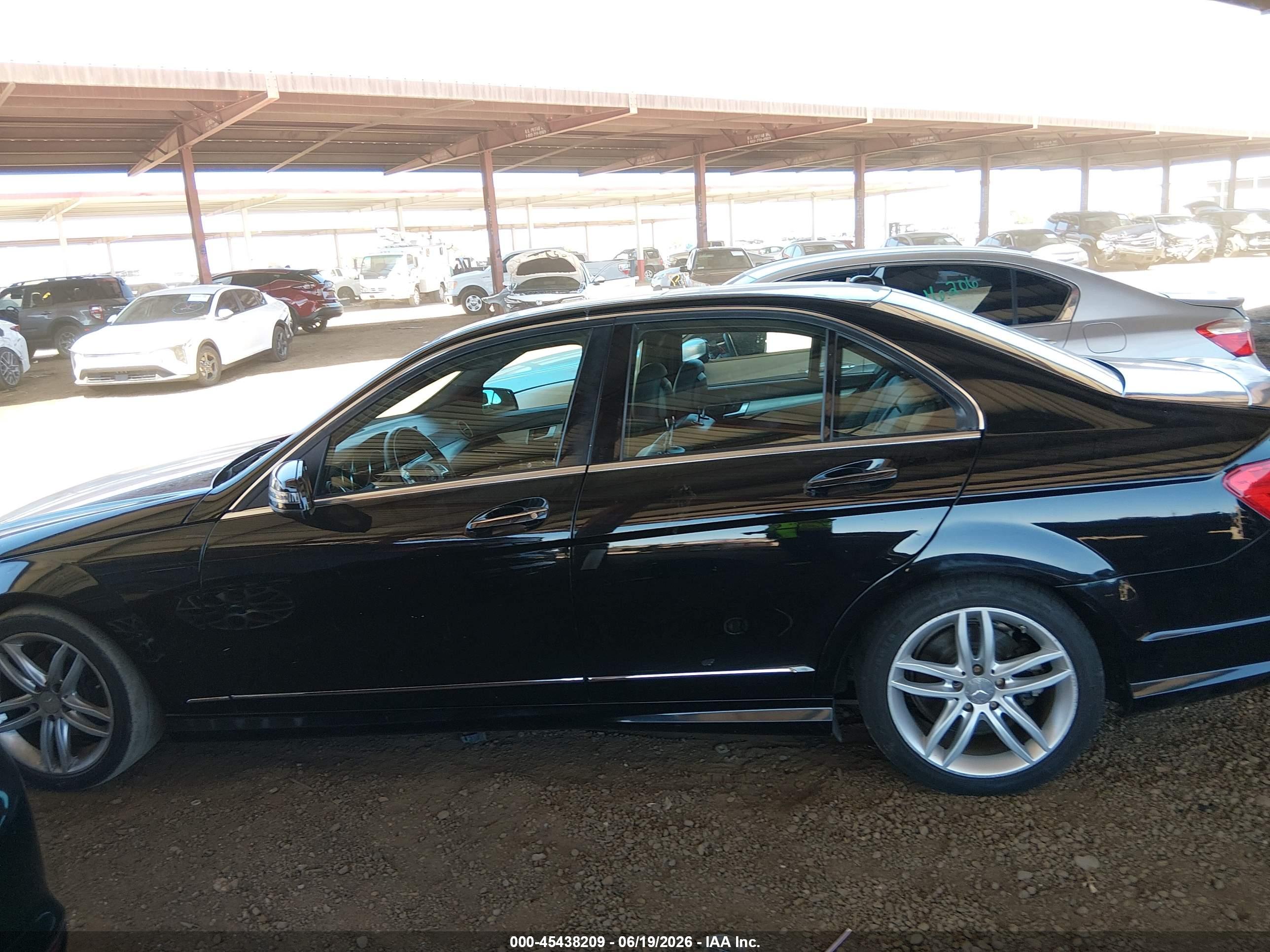 2013 MERCEDES-BENZ C 250 SPORT