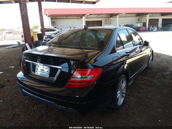 2013 MERCEDES-BENZ C 250 SPORT