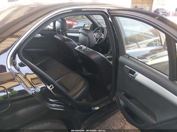2013 MERCEDES-BENZ C 250 SPORT