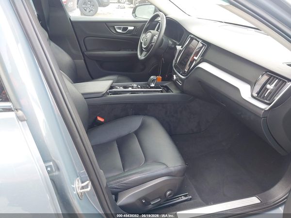 2024 VOLVO S60 B5 CORE DARK THEME