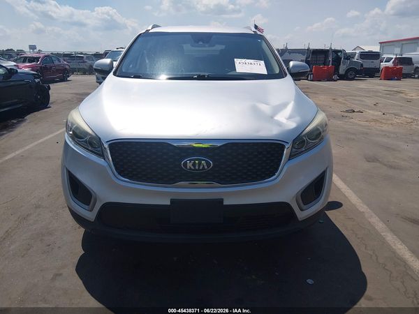 2017 KIA SORENTO 2.4L LX