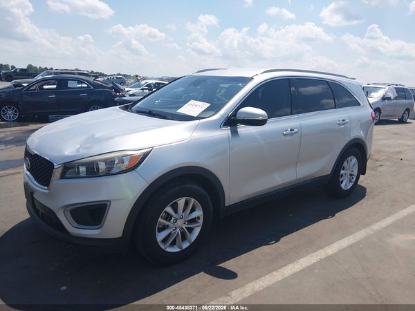 2017 KIA SORENTO 2.4L LX