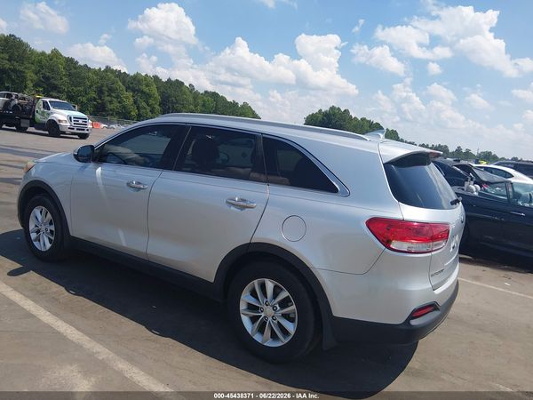 2017 KIA SORENTO 2.4L LX